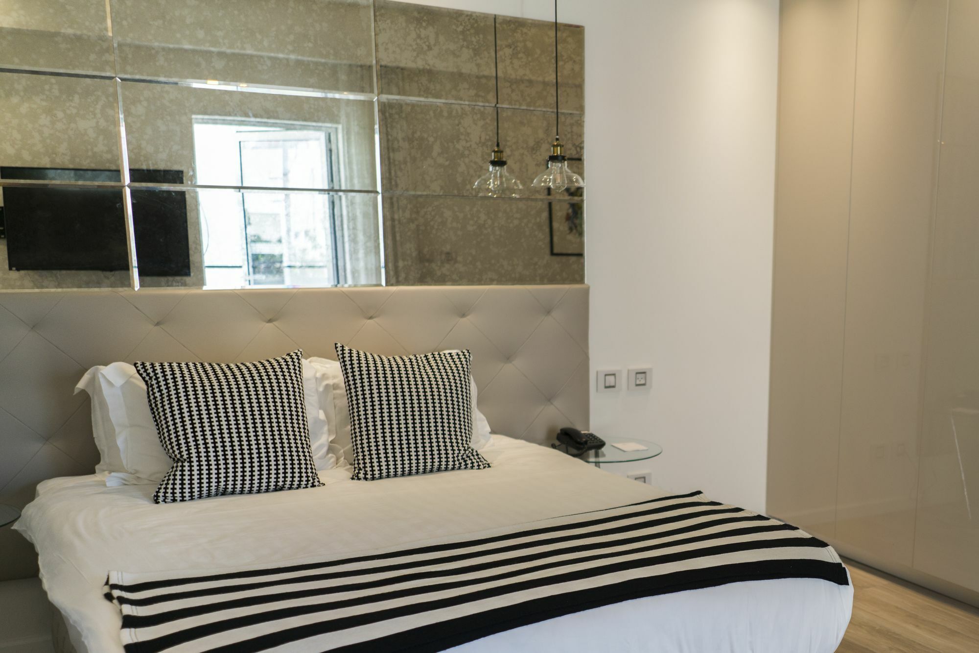 K Suites Tlv By The Beach Tel-Aviv Kültér fotó