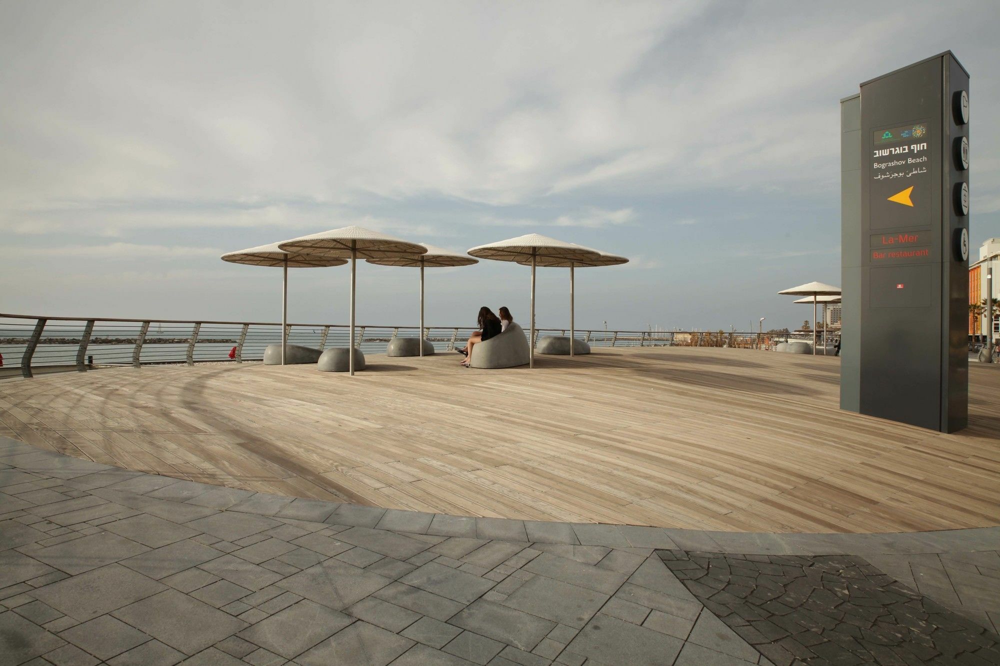 K Suites Tlv By The Beach Tel-Aviv Kültér fotó